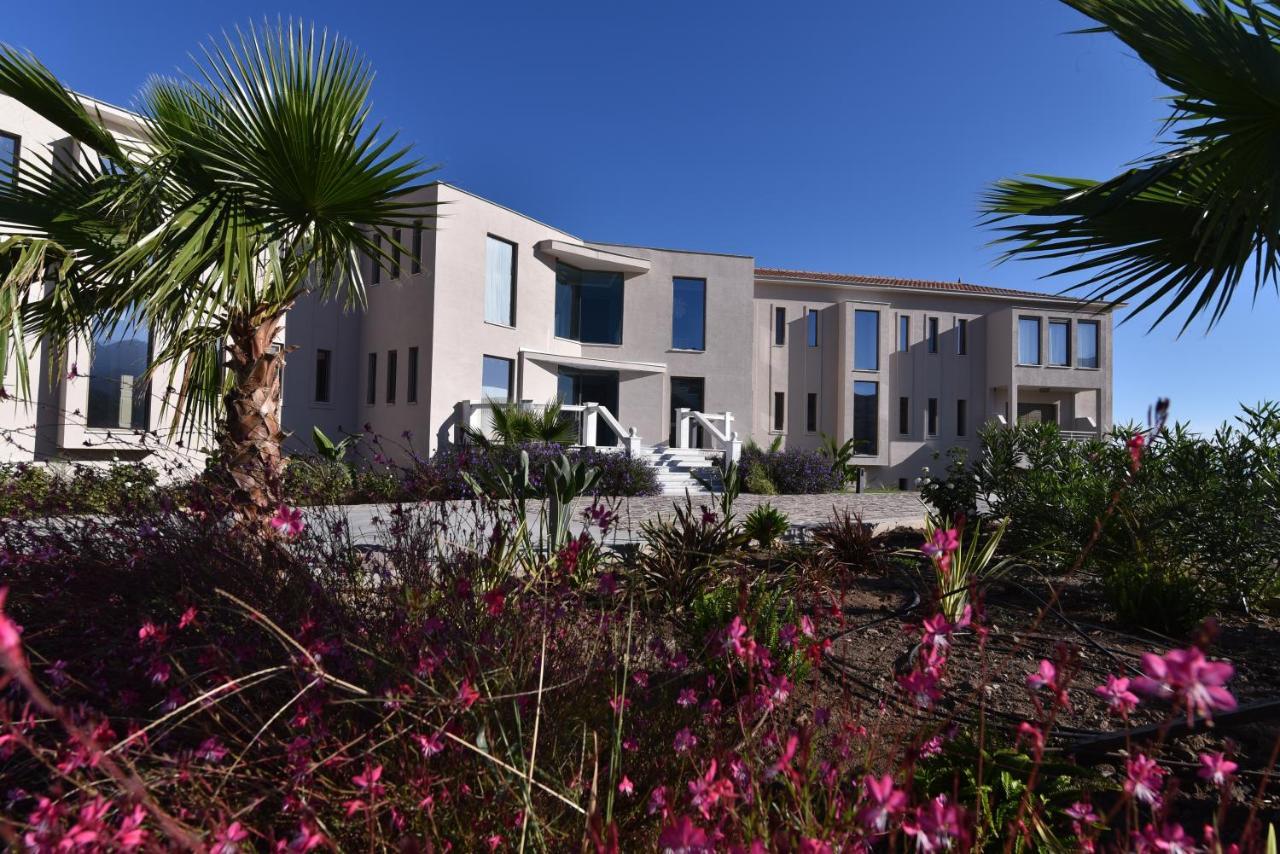 Viva Mare Hotel & Spa Mithimna Eksteriør bilde
