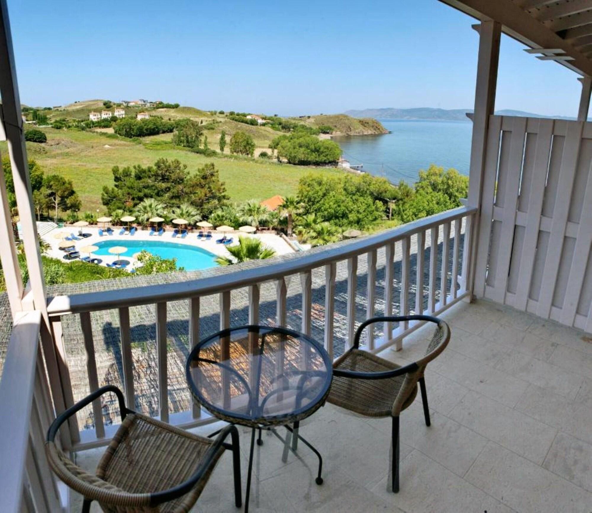 Viva Mare Hotel & Spa Mithimna Eksteriør bilde